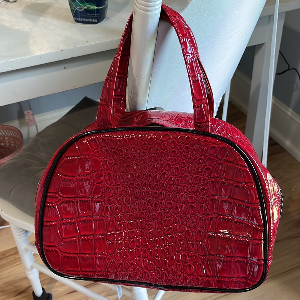 Red Travel Cosmetic Bag Alligator Skin Look Makeup Purse